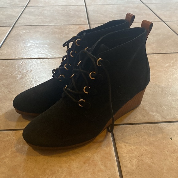 Dr Scholls Black wedge booties New Never Worn (no box) - Picture 2 of 4